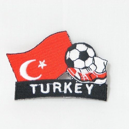Türkiye Futbol Futbol Kick Ülke Bayrağı İşlemeli Demir on Patch Crest Rozeti ... 2 X 1 3/4 inç .. Yeni